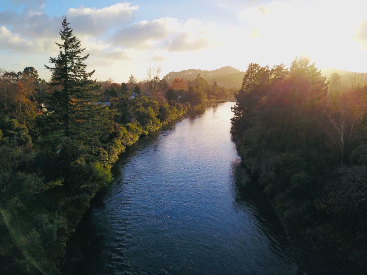 Turangi Trout Lodge Dış mekan fotoğraf